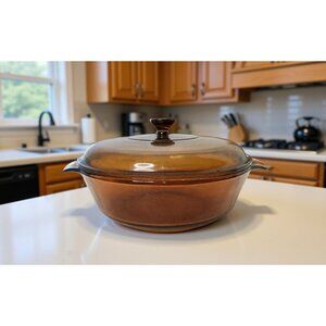 Vintage Anchor Hocking "Fire-King" 1.5qt. Casserole Dish #437.